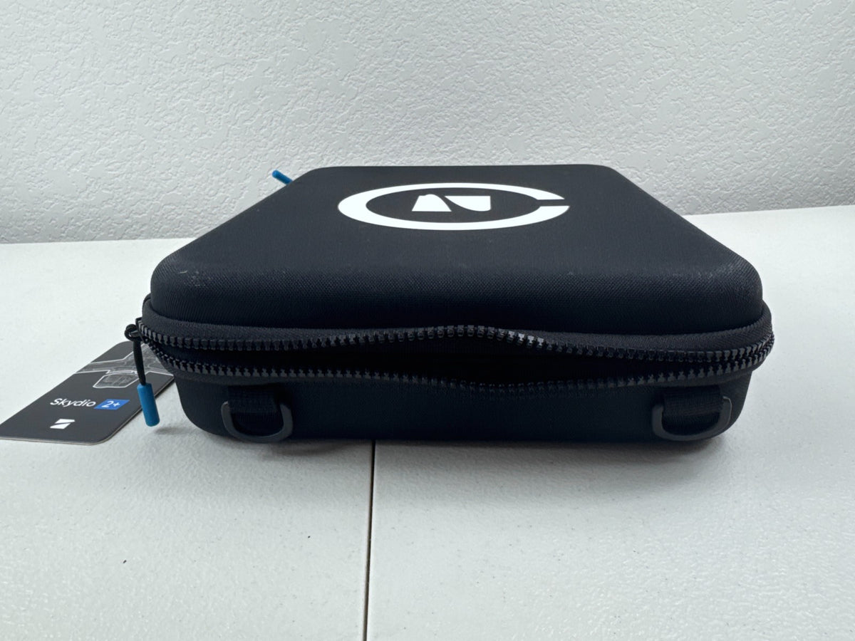 Skydio 2 / 2+ Soft Shoulder Carry Case with Strap – Excellent Condition – Used