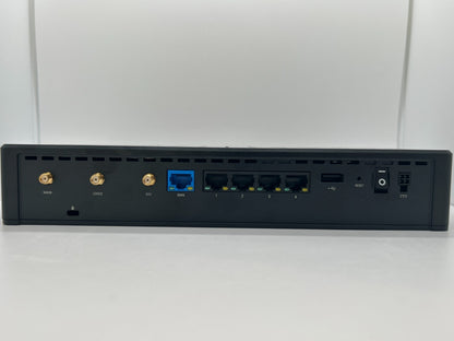 Cradlepoint E100-C4D 4G LTE Cellular Router Dual Band WiFi 1GbE Ethernet