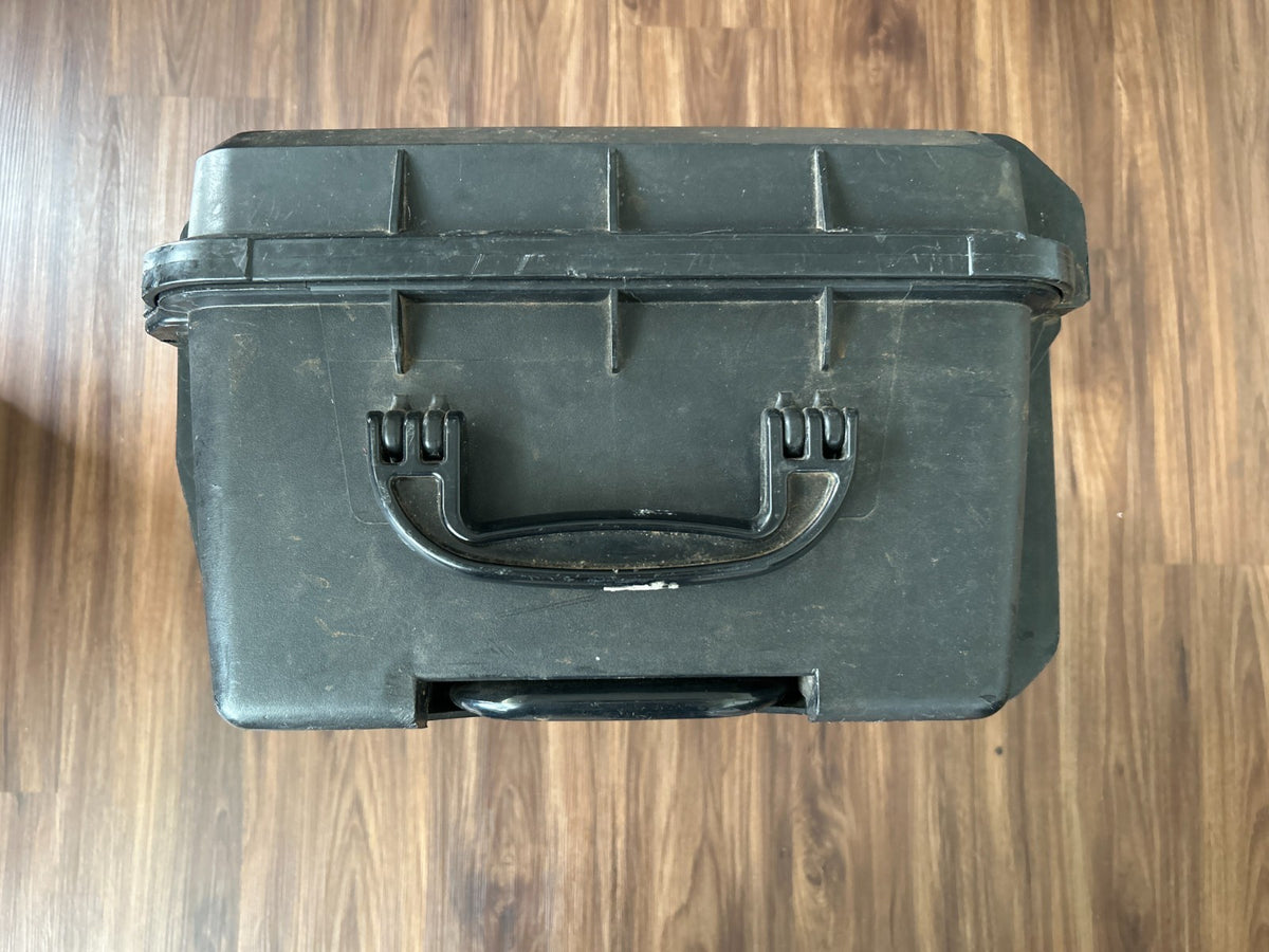 DJI Phantom 4/4 Pro/Pro V2.0 – Hard Shell Trolley Case – Cosmetic Damage – Used