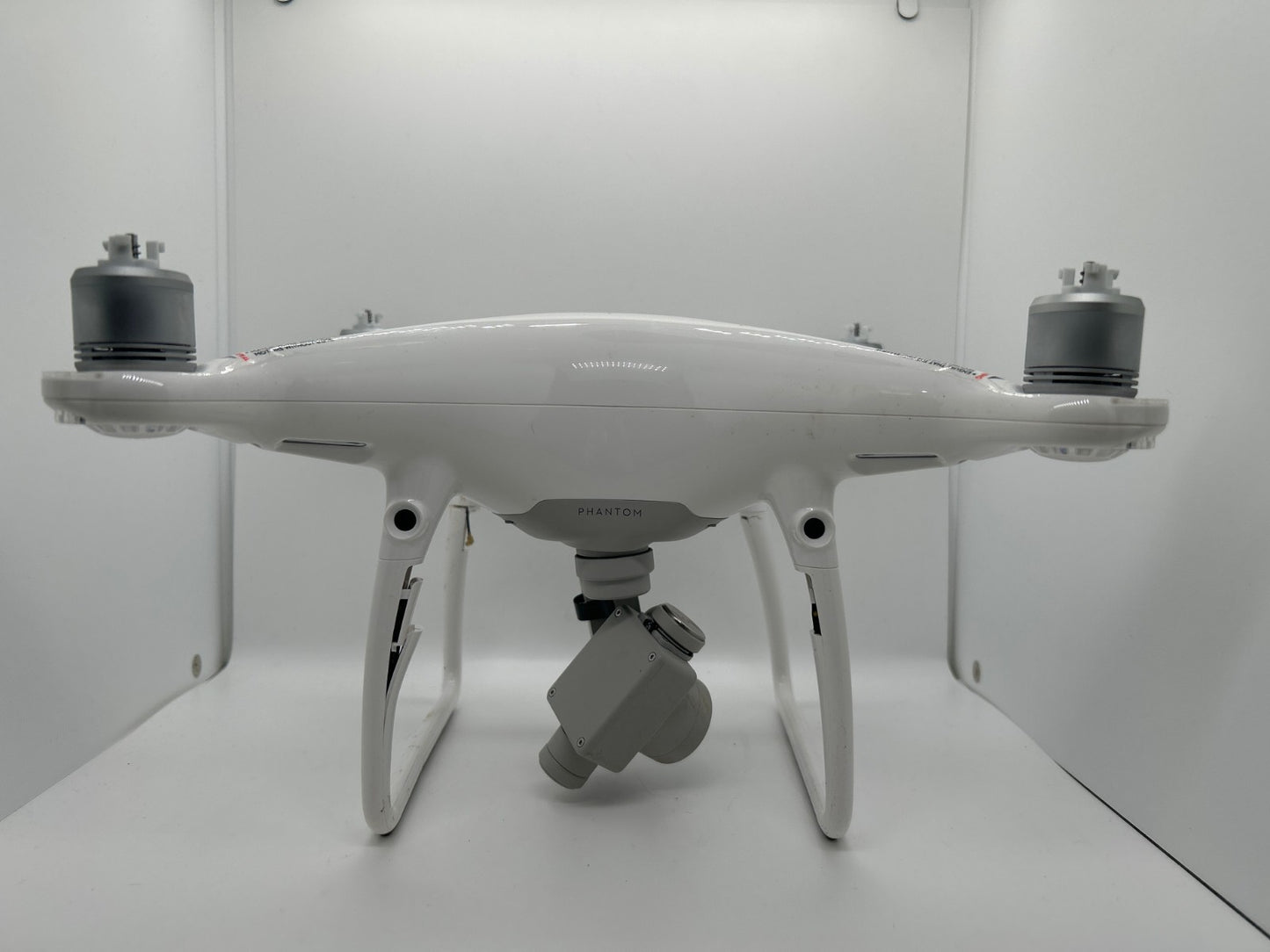 DJI Phantom 4 Pro Drone WM331A – Crashed – Busted Legs