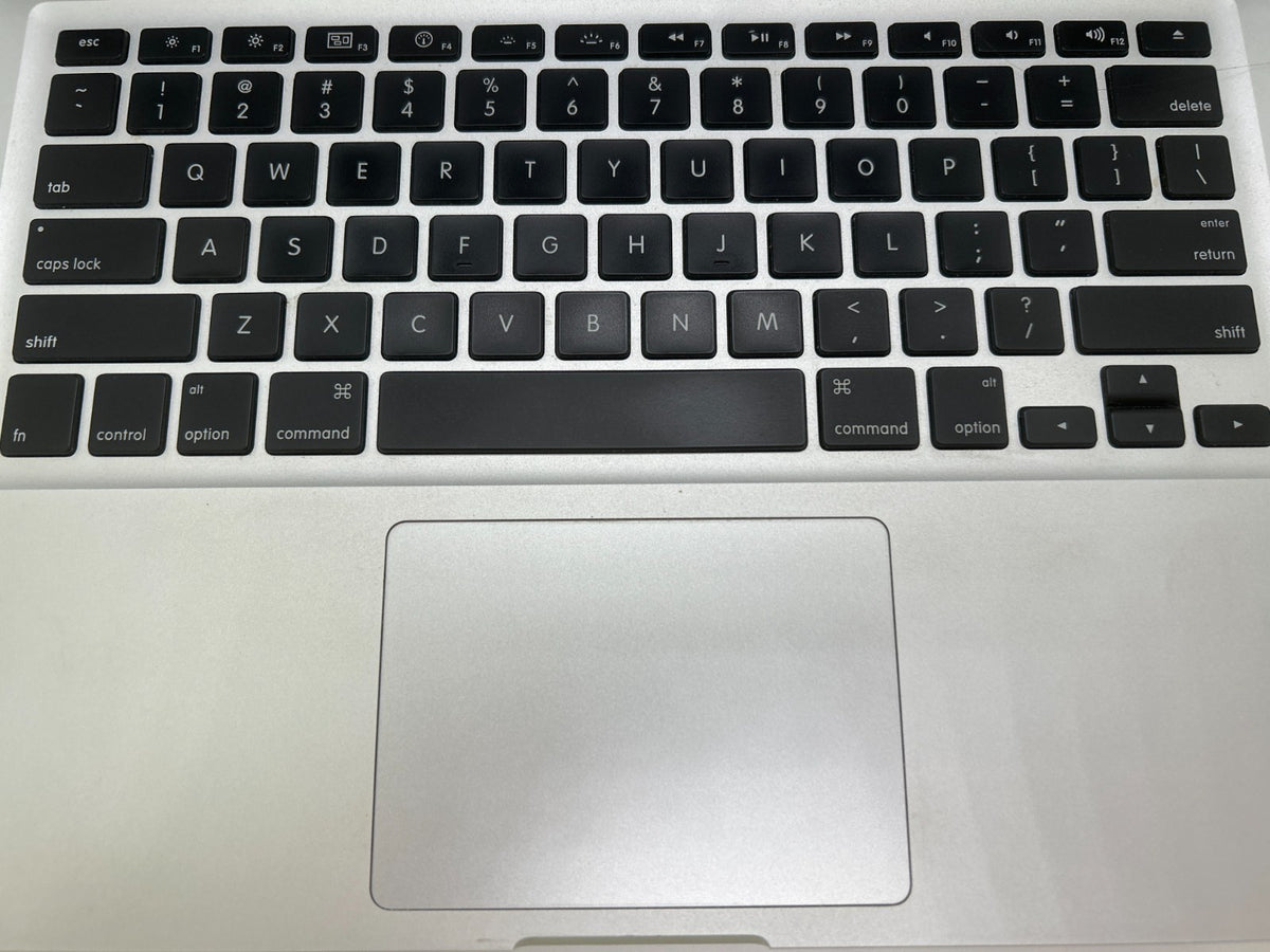 Apple MacBook Pro 13" A1278 Laptop - Won't Turn On - Untested For Parts Repair