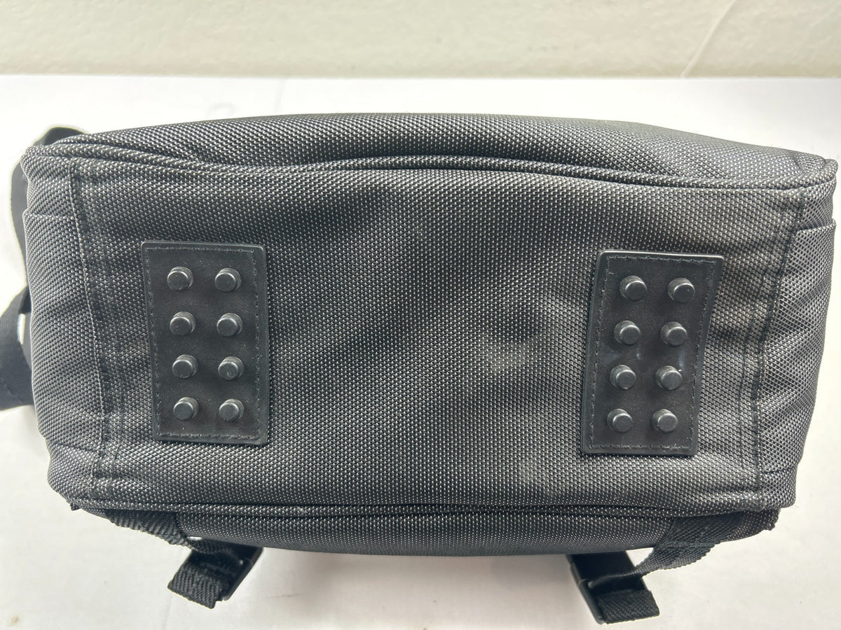 Nikon Black Padded Camera Carry/Shoulder Bag with Adjustable Strap Metal Buckles