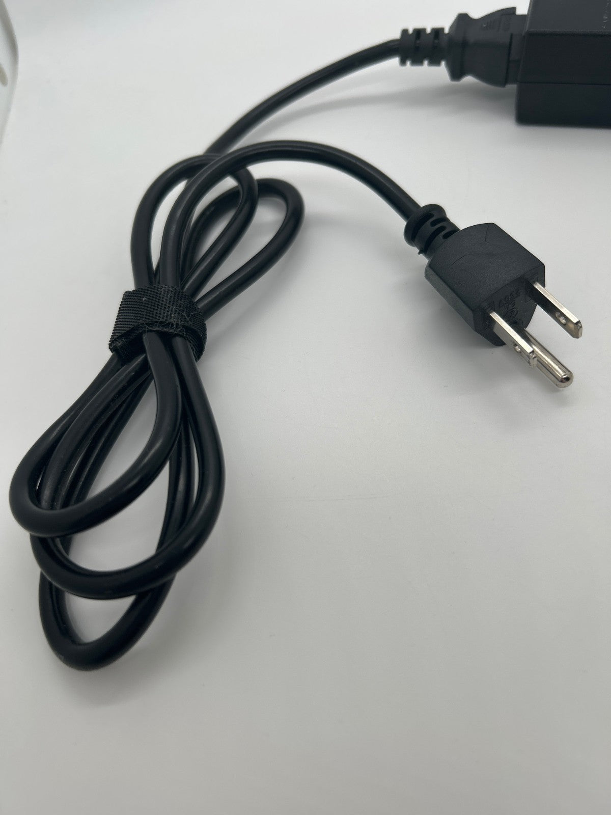 LiteOn - PA-1041-81 - AC Adapter - 12V 3.33A 40W - for Dell HP LG - Used