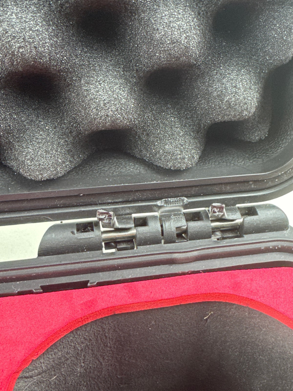 PGYTECH Hardcase for DJI FPV Drone & Accessories – Damaged Hinge
