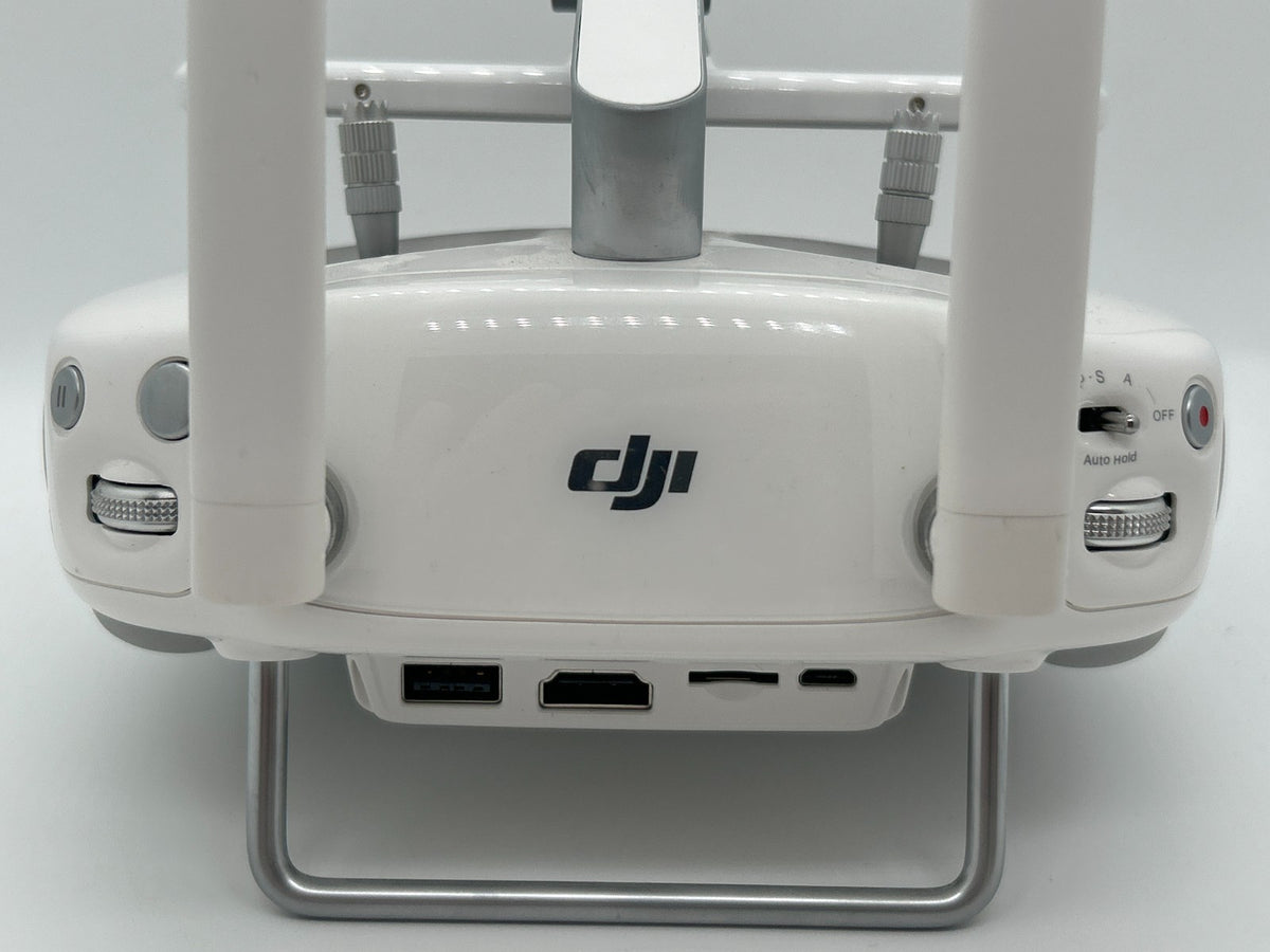 DJI Phantom 4 Pro+ Plus - GL300E Remote Controller - Will not Pair - For Parts