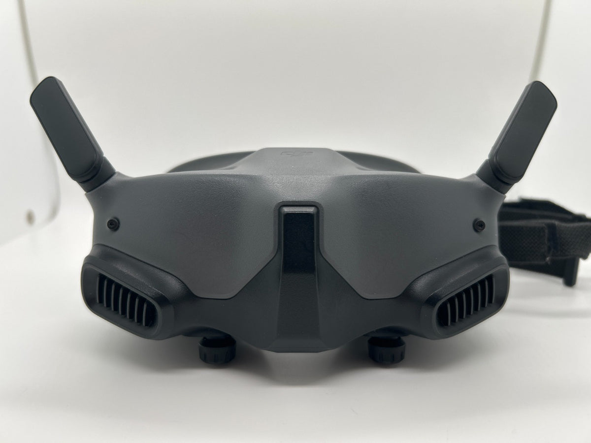 DJI Goggles 2 P/N RCDS18 for DJI Avata / FPV – Cosmetic Damage – Used