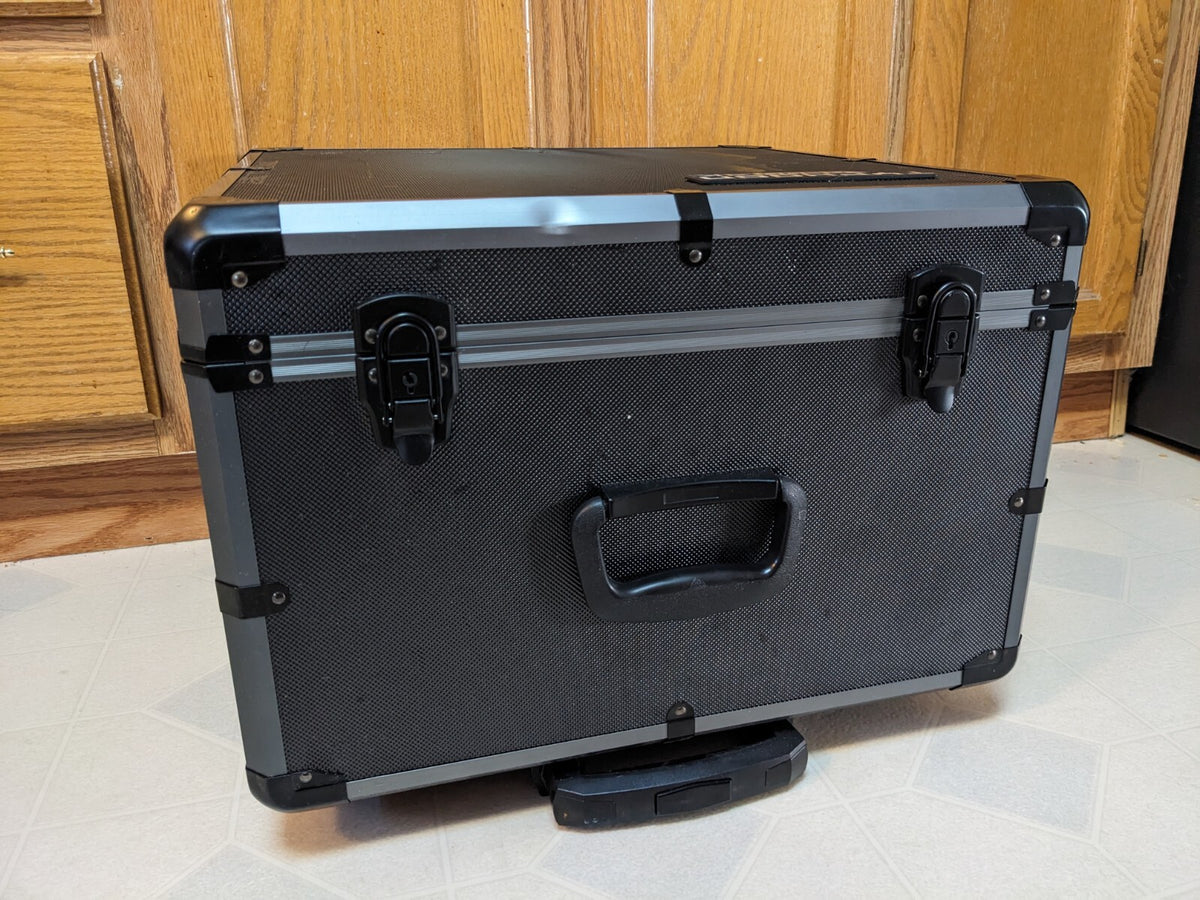 Hardshell Rolling Carrying Case for Yuneec Q500 and Q500+ Drones - Reserved