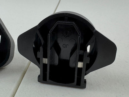 4x International Power Travel Adapters – Worldwide Plug Converters – Used