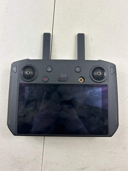 DJI Smart Controller RM500 for Mavic 2 Pro/Zoom/Air 2S/Mini 2/P4 Pro V2.0 - Used