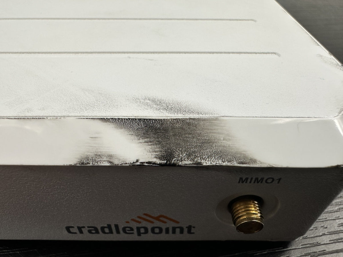 Cradlepoint W1850 5G Wideband Adapter Router (W1850-5GB) – For Parts/Repair