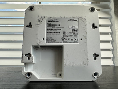 Cradlepoint W1850 5G Wideband Adapter Router (W1850-5GB) – For Parts/Repair