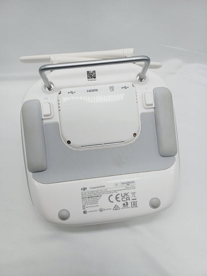 DJI Phantom 4 Pro V2.0 Remote Controller w Built in LED Screen (GL300K)