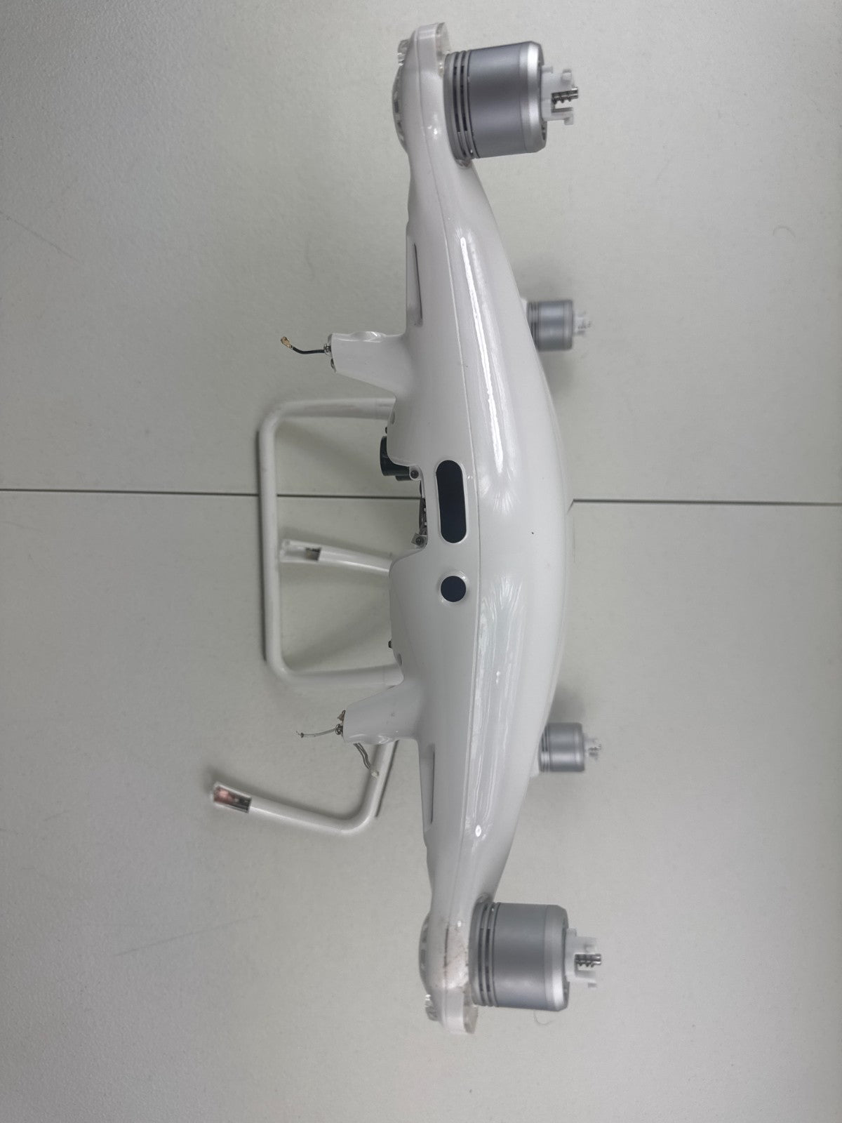DJI Phantom 4 Pro WM331A 4K Drone – Crashed – Missing Camera – For Parts