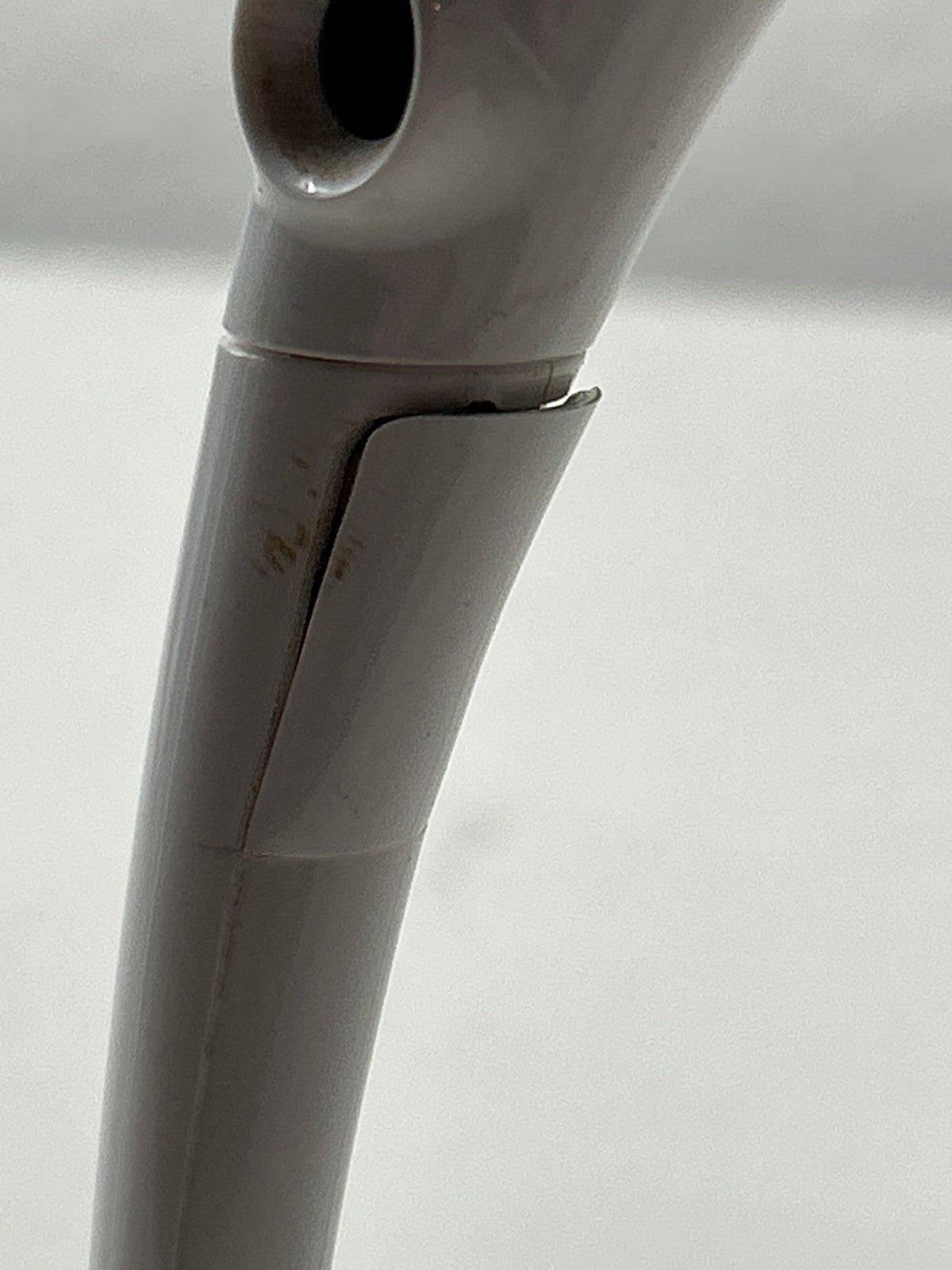 DJI Phantom 4 Pro WM331A 4K Drone – Broken Leg, Missing Camera Unit – For Parts
