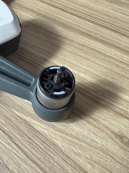 DJI Spark Drone White –Tested & Working Gimbal Camera – Cosmetic Stains – Used