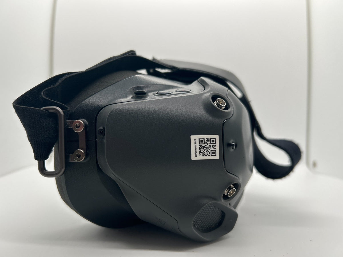 DJI FPV Goggles V2 P/N FGDB28 – Tested Working Functional – Foam Breaking – Used