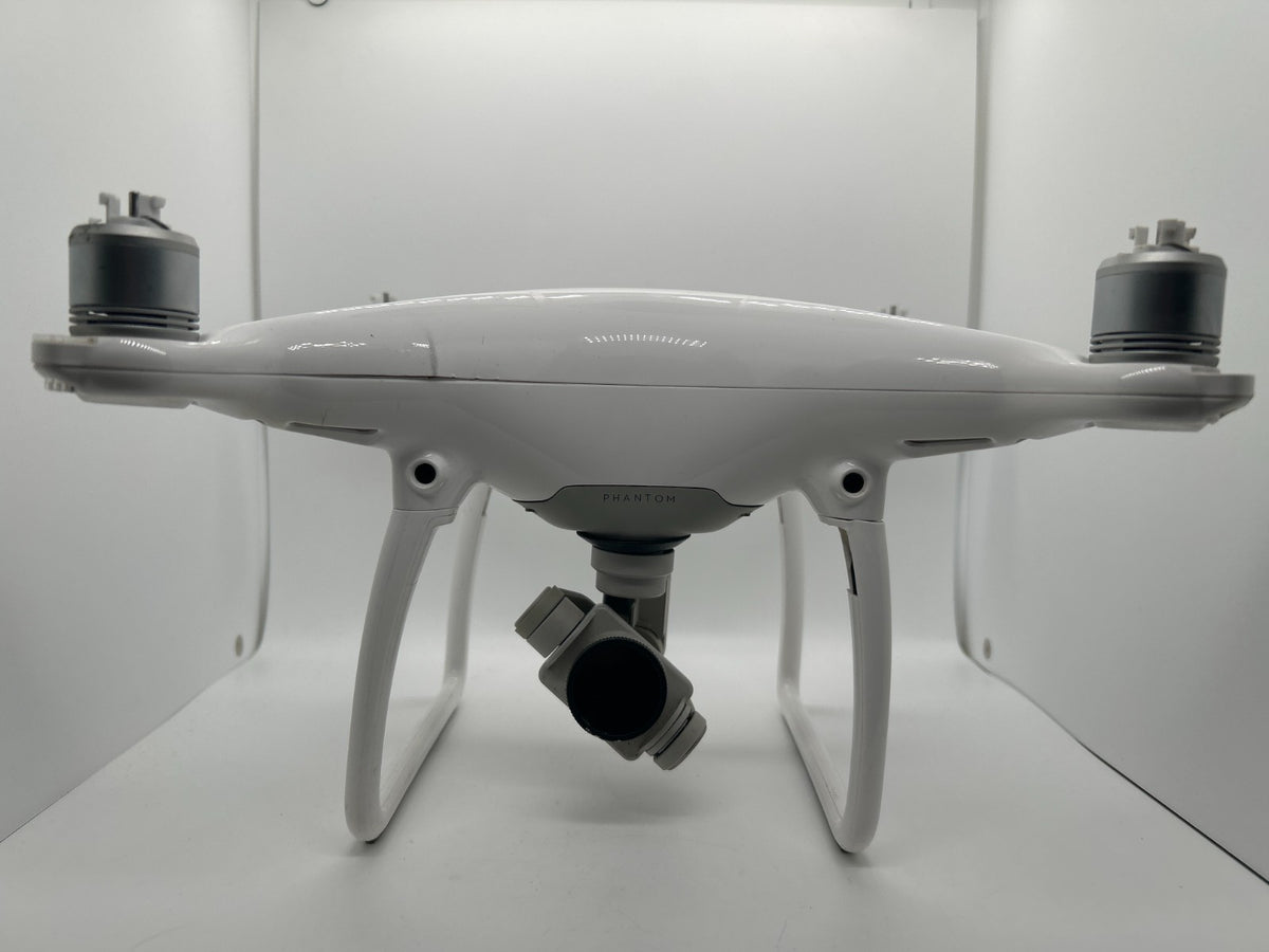 DJI Phantom 4 WM330A Drone & Camera Only - Bad Camera - Damaged Body - For Parts