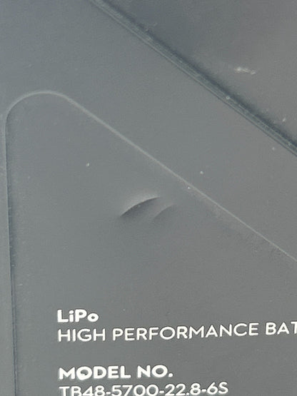 DJI Inspire 1 Drone TB48 Battery 5700mAh Flight Battery 28 Cycles Scratched-Used