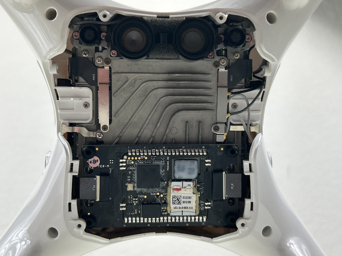 DJI Phantom 4 Pro WM331A 4K White Drone – Broken Leg & Missing Camera – For Part