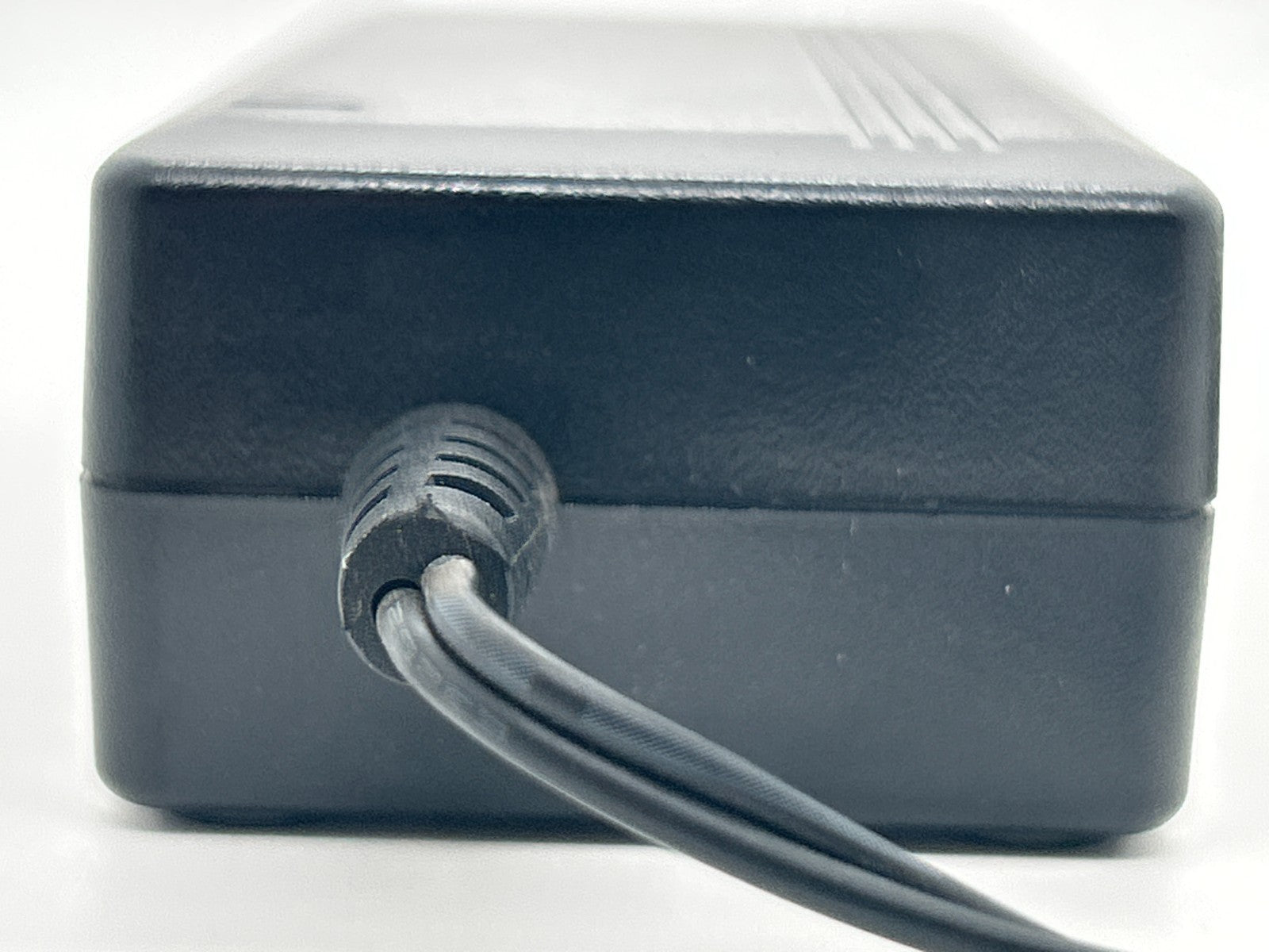 CWT Channel Well Technology AC/DC Adapter 2ABF060F 12V 5A Black Power Supply