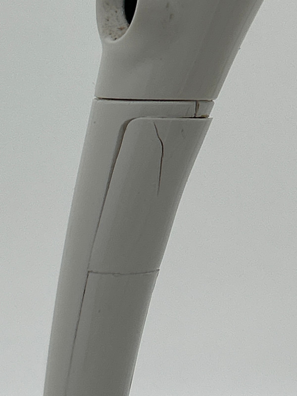 DJI Phantom 4 Pro V2.0 WM331S Quadcopter Body Only White - For Parts
