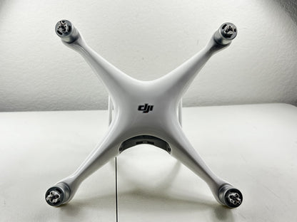 DJI Phantom 4 Pro V2.0 4K Camera Drone - White WM331S Bundle DRONE + CAMERA ONLY