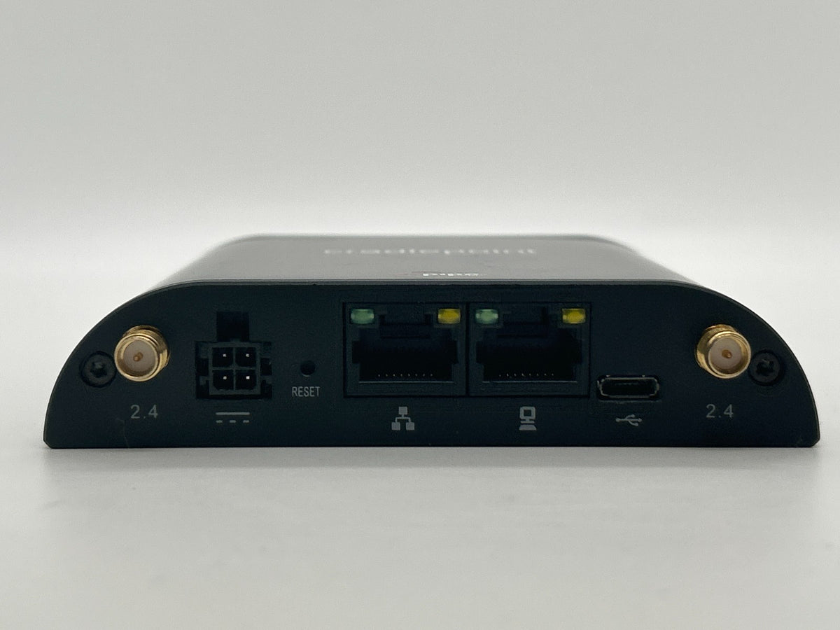 CradlePoint IBR600LP-AT SIM Wireless Router w/ US Power Cable & 4 Antennas