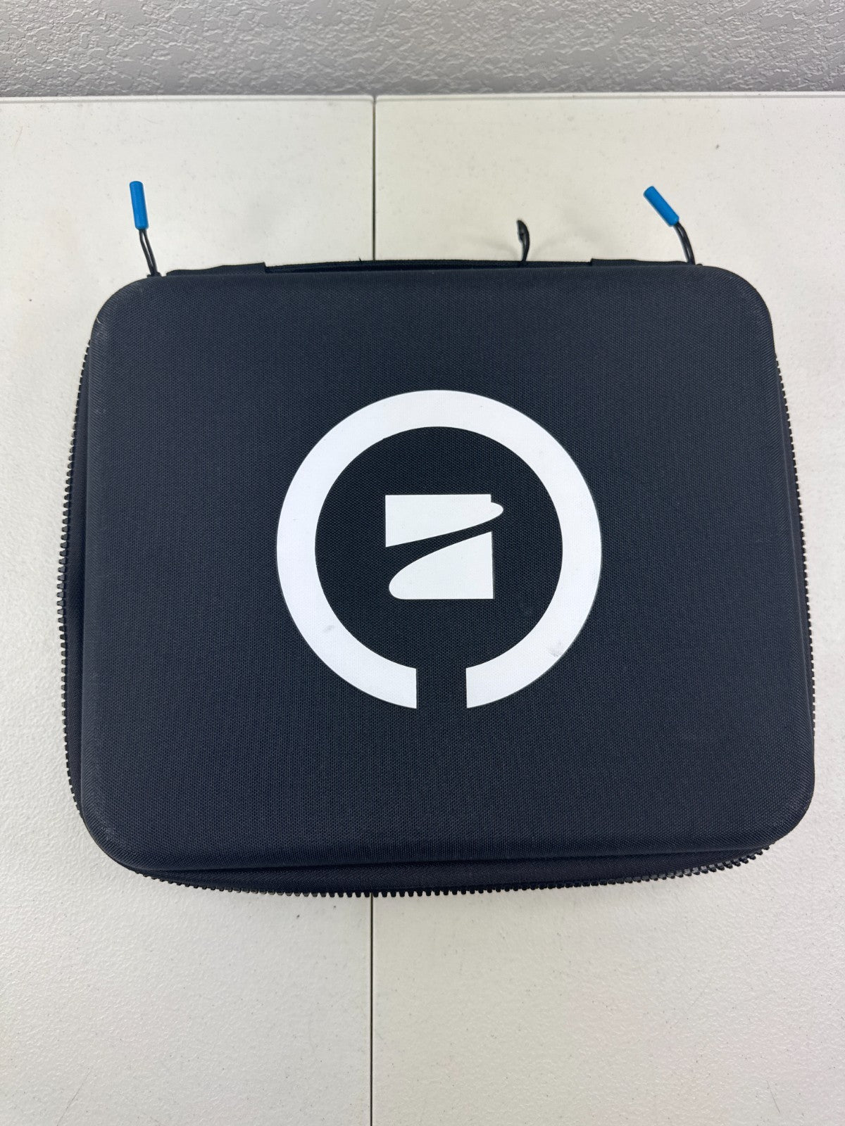 Skydio 2 / 2+ Soft Shoulder Carry Case with Strap – Excellent Condition – Used