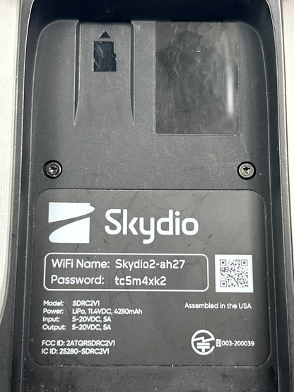 Skydio 2 SDRC2V1 Drone Bundle 2 Batteries Controller Tested Working