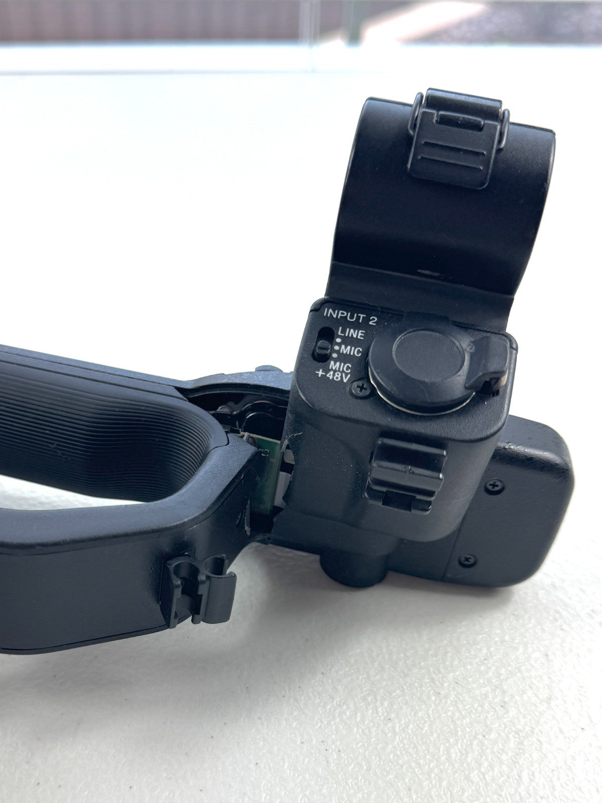 Sony PXW-FS5 / FS5M2 Top Grip Handle Replacement Part – Damaged