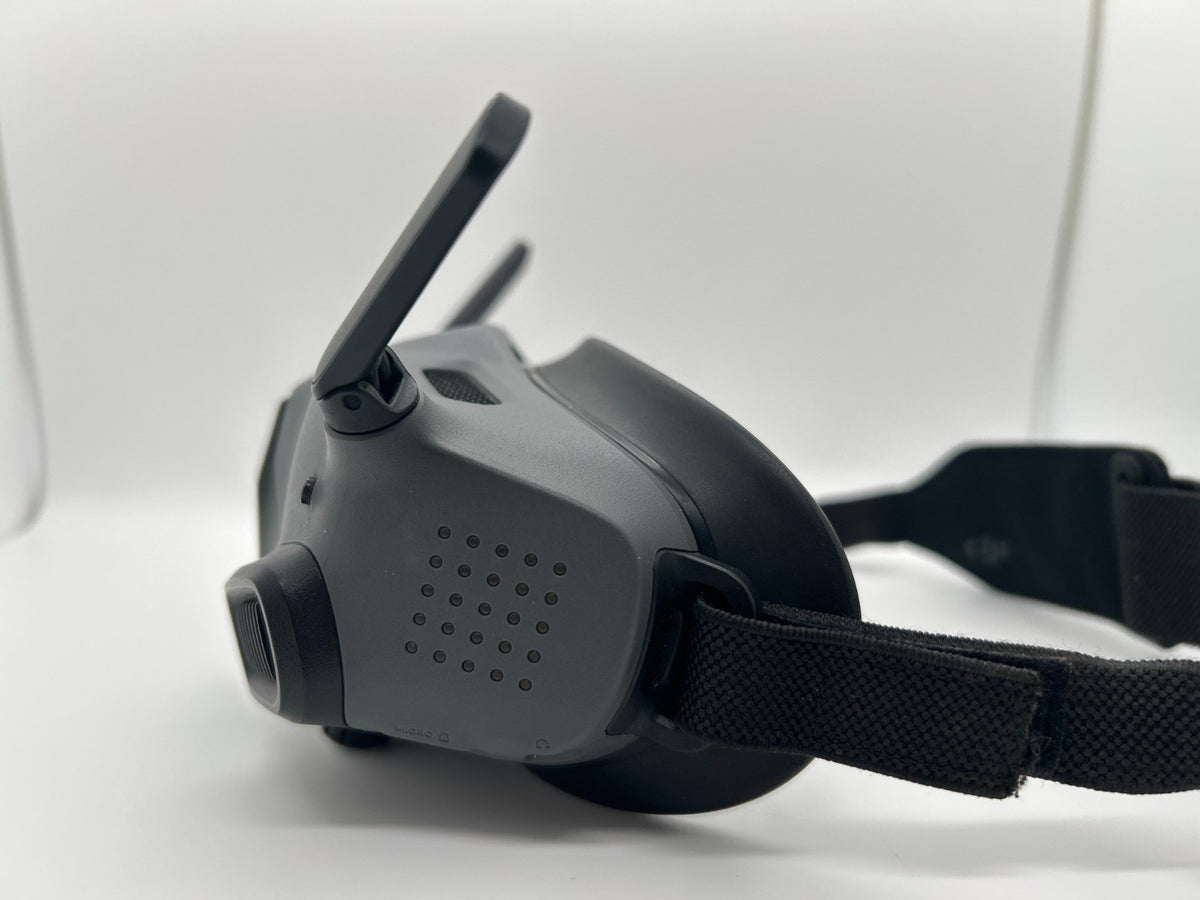 DJI Goggles 2 P/N RCDS18 for DJI Avata / FPV – Cosmetic Damage – Used