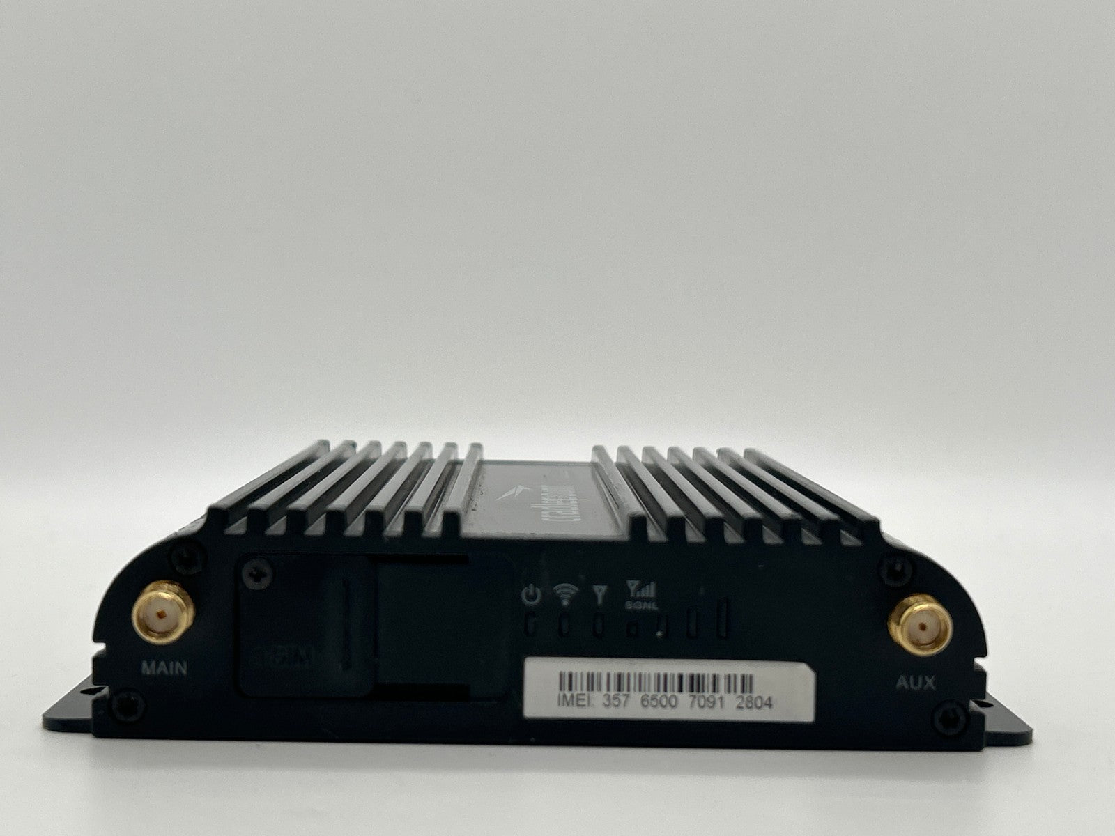 Cradlepoint IBR600B-LP4 LTE Wireless Router Bundle w/ AC Adapter & Antennas