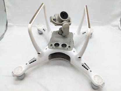 DJI Phantom 4 Pro V2.0 4K Camera Drone - White WM331S Bundle DRONE + CAMERA ONLY