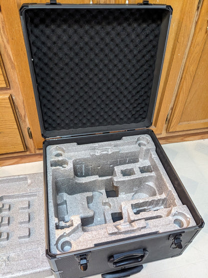 Hardshell Rolling Carrying Case for Yuneec Q500 and Q500+ Drones - Reserved