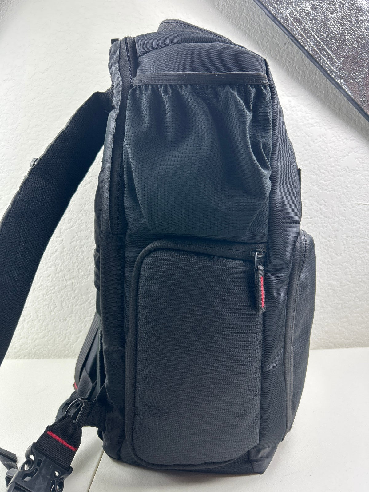 Deco Gear Sling Photo Backpack for Camera Lens & Accessories Pro Photography