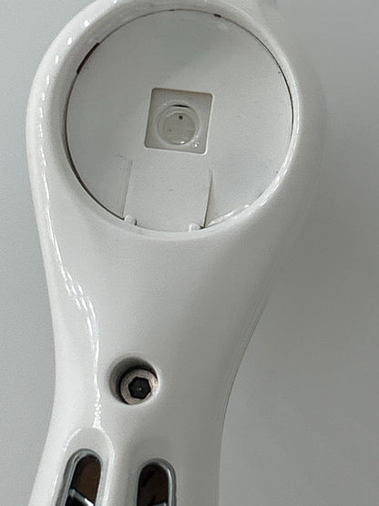DJI Phantom 4 Pro WM331A 4K Drone Body Only – Cracked Rear Right Leg – No Camera