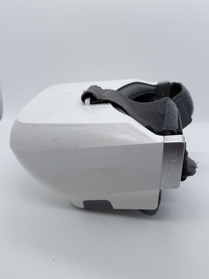 Yuneec SkyView FPV Goggles - Heavy Cosmetic Damage - For Parts