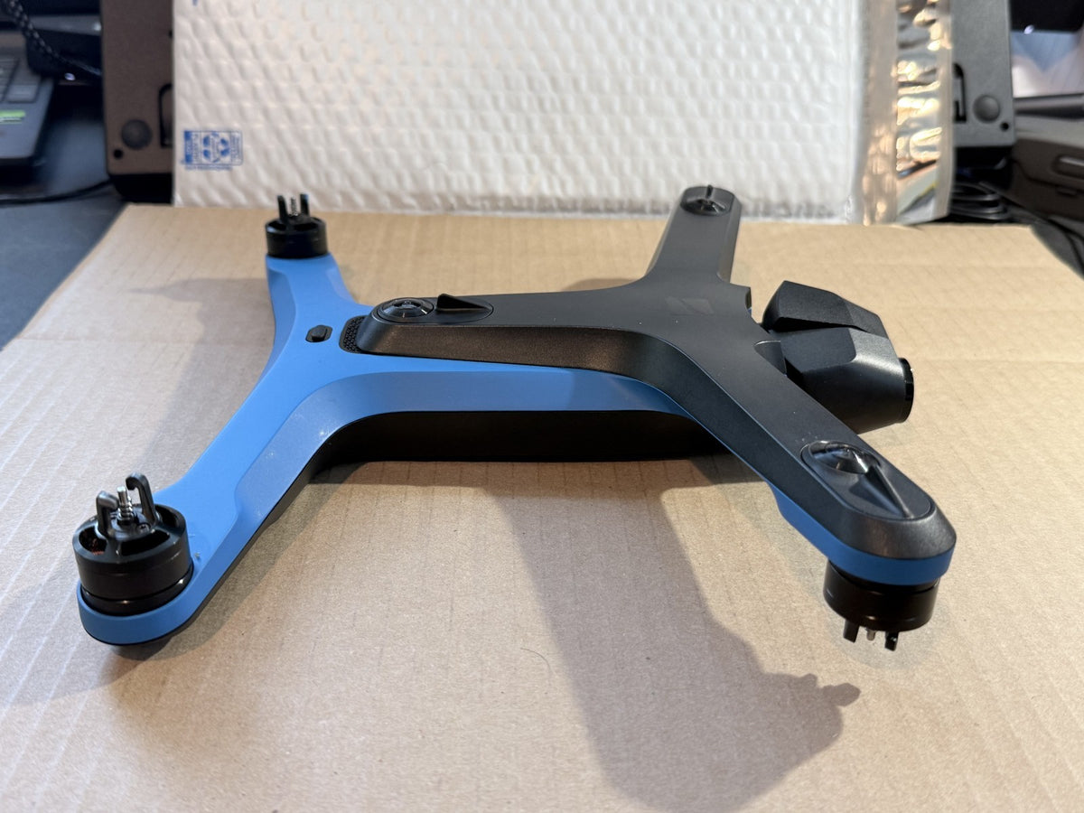 Skydio 2 Drone SDRC2V1 Black – Replacement Aircraft Only - Minor Scuff