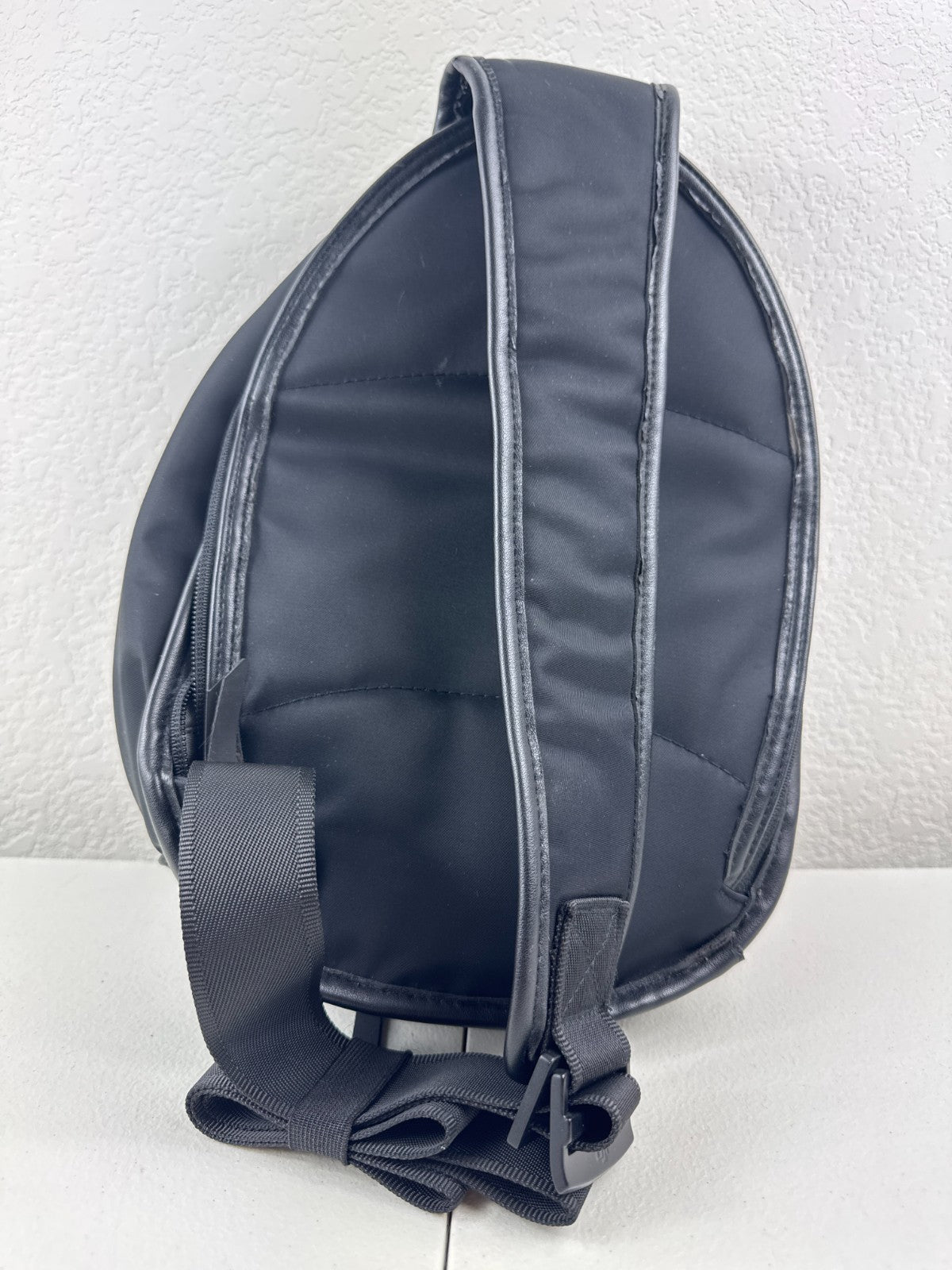 DJI Expandable Goggles/Mavic Adjustable Crossbody Sling Bag – Black – Used