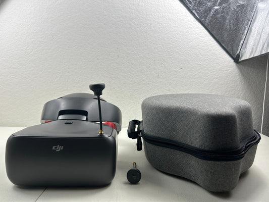 DJI Goggles RE Racing Edition Goggles - G1P w/  Carry Case & 2 Antennas - Used