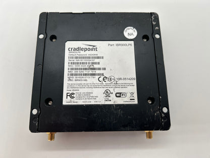 Cradlepoint IBR900LP6 LTE Wireless Router Bundle w/ AC Adapter & Antennas