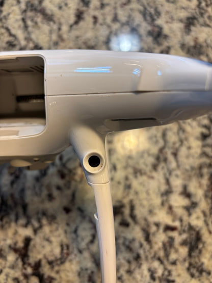 DJI Phantom 4 Pro 4K Drone WM331A White For Parts Repair - No Camera
