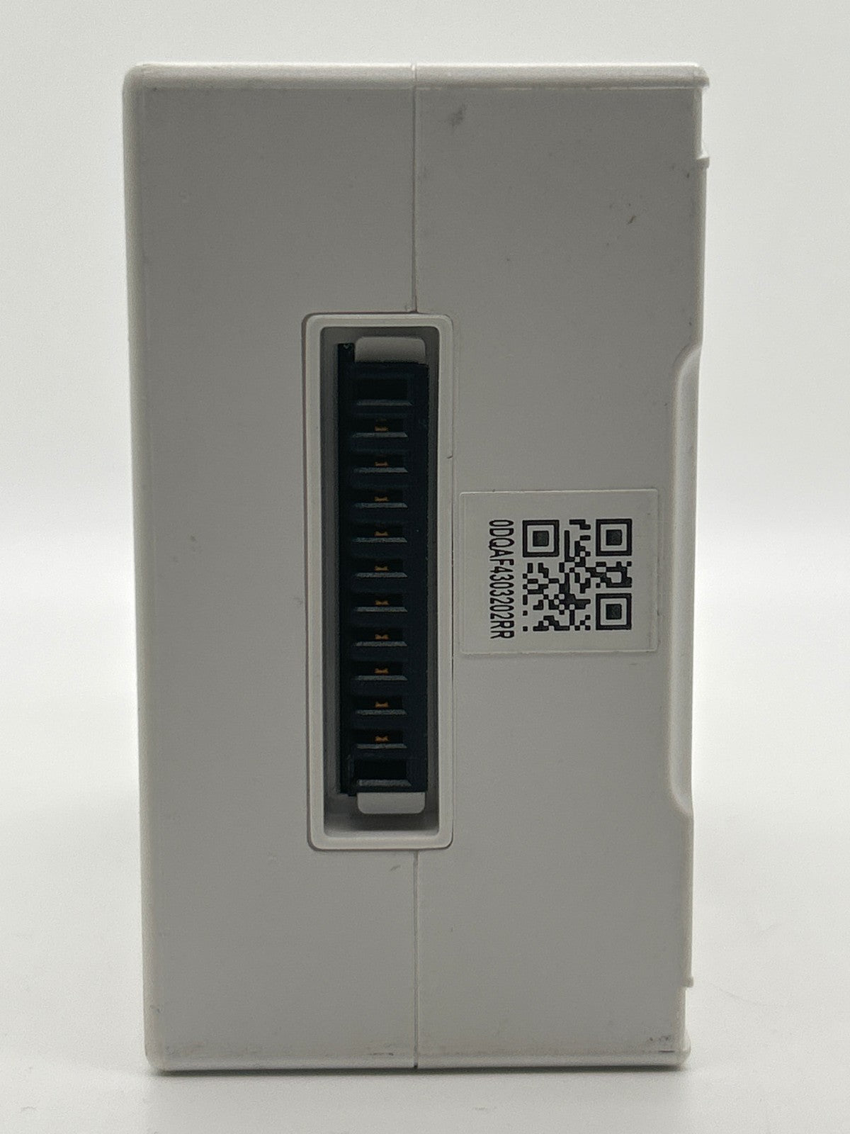 DJI Phantom 4 Intelligent Flight Battery 5870mAh – 73 Cycles – Cracked Top