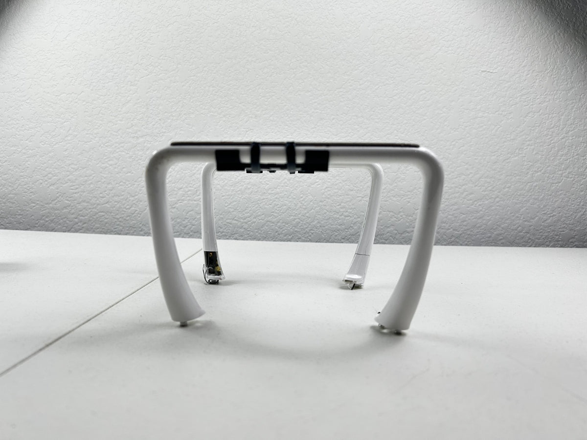 DJI Phantom 4 4K Drone WM330A – No Camera – Legs Detached – For Parts/Repair