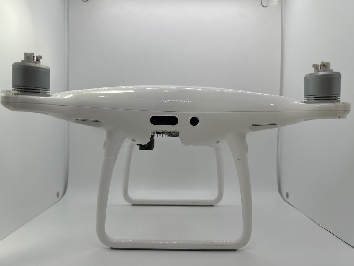 DJI Phantom 4 Pro WM331A 4K Drone Body Only – Cracked Rear Right Leg – No Camera
