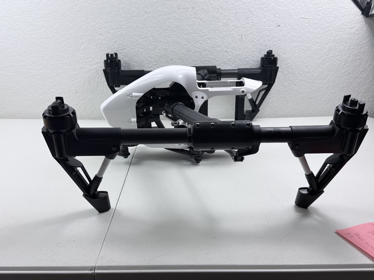 DJI Inspire 1 V2.0 T601 Drone Only – Motor Error - Cracked Housing - For Parts