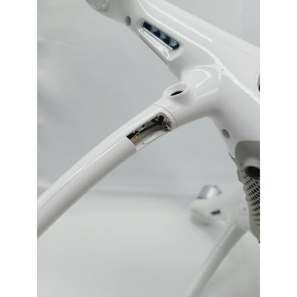 DJI Phantom 4 Pro 4K Camera Drone - White WM331A Bundle DRONE + CAMERA ONLY