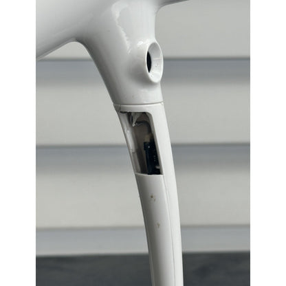 DJI Phantom 4 Pro V2.0 4K Camera Drone – White WM331S Bundle Drone + Camera Only