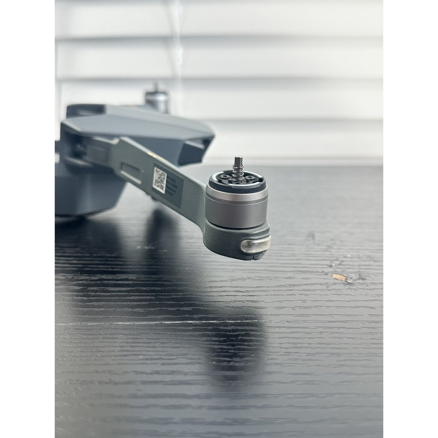 DJI Mavic Pro (M1P) Replacement Aircraft Body - Broken Camera & Front Leg