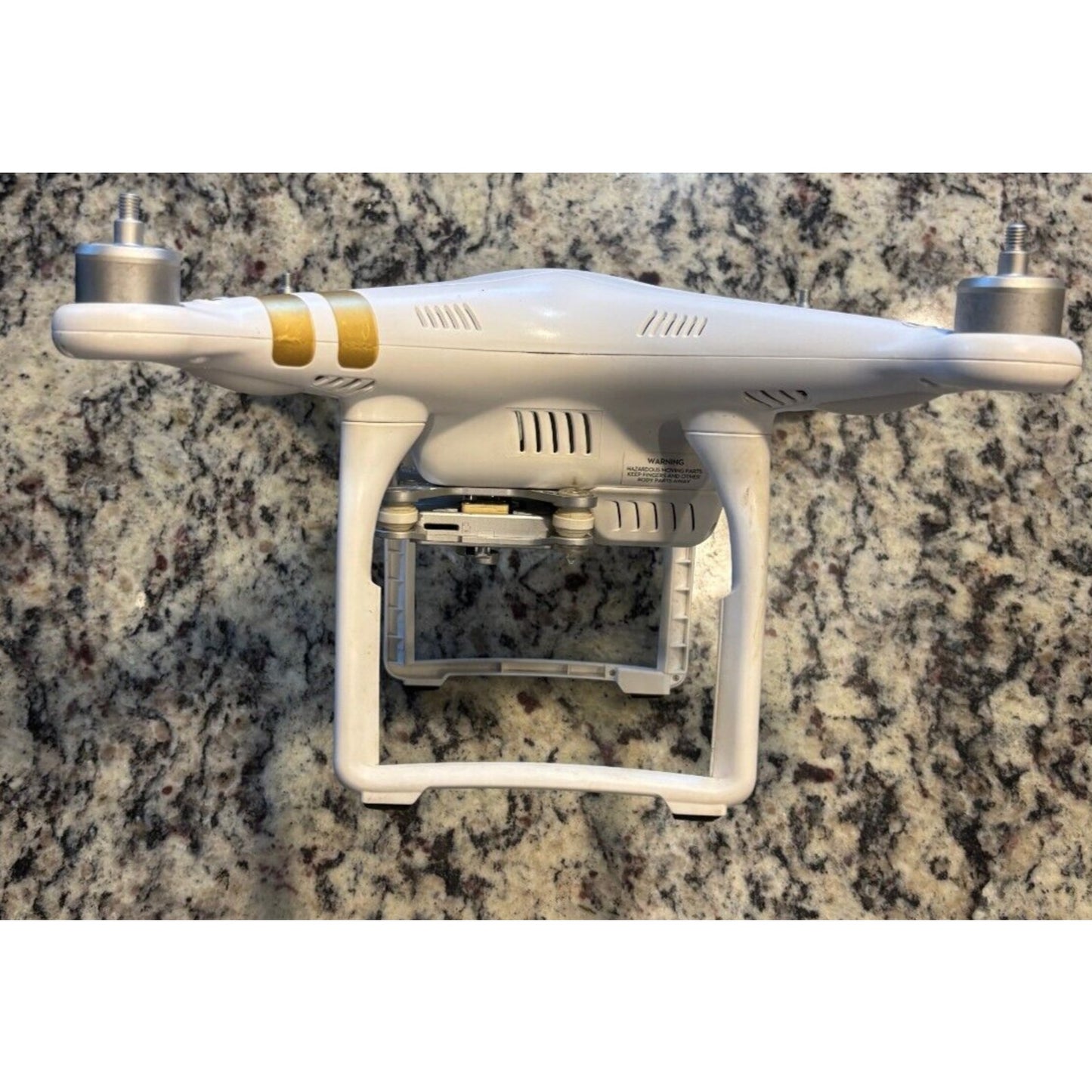 DJI Phantom 3 4K Camera Drone - White W325 Bundle DRONE FOR PARTS - See Photos